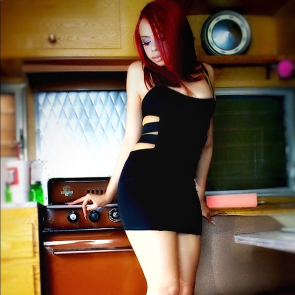 Meet your Posher, Olivia - Picture 4 of 7